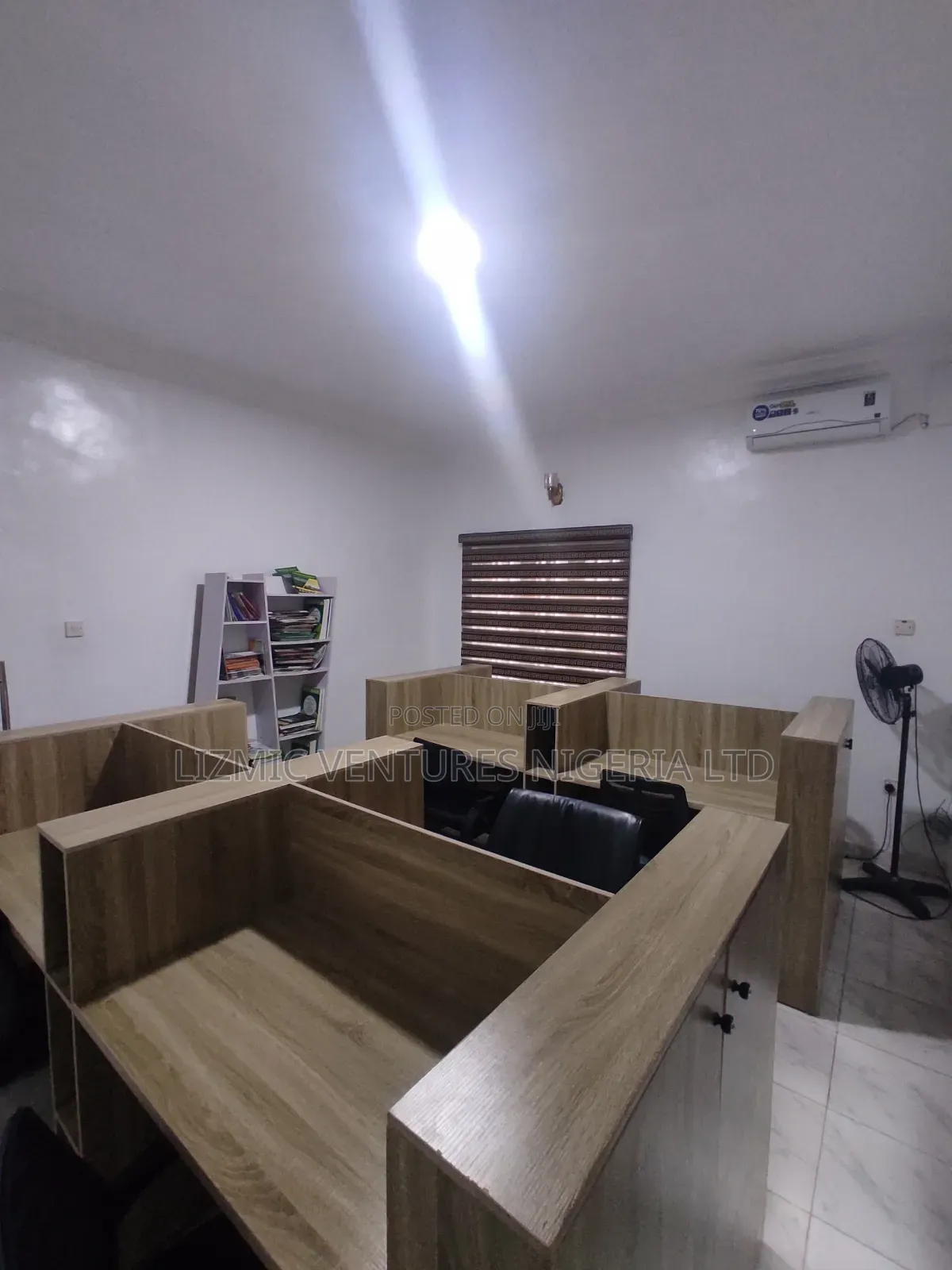Office Space Tolet