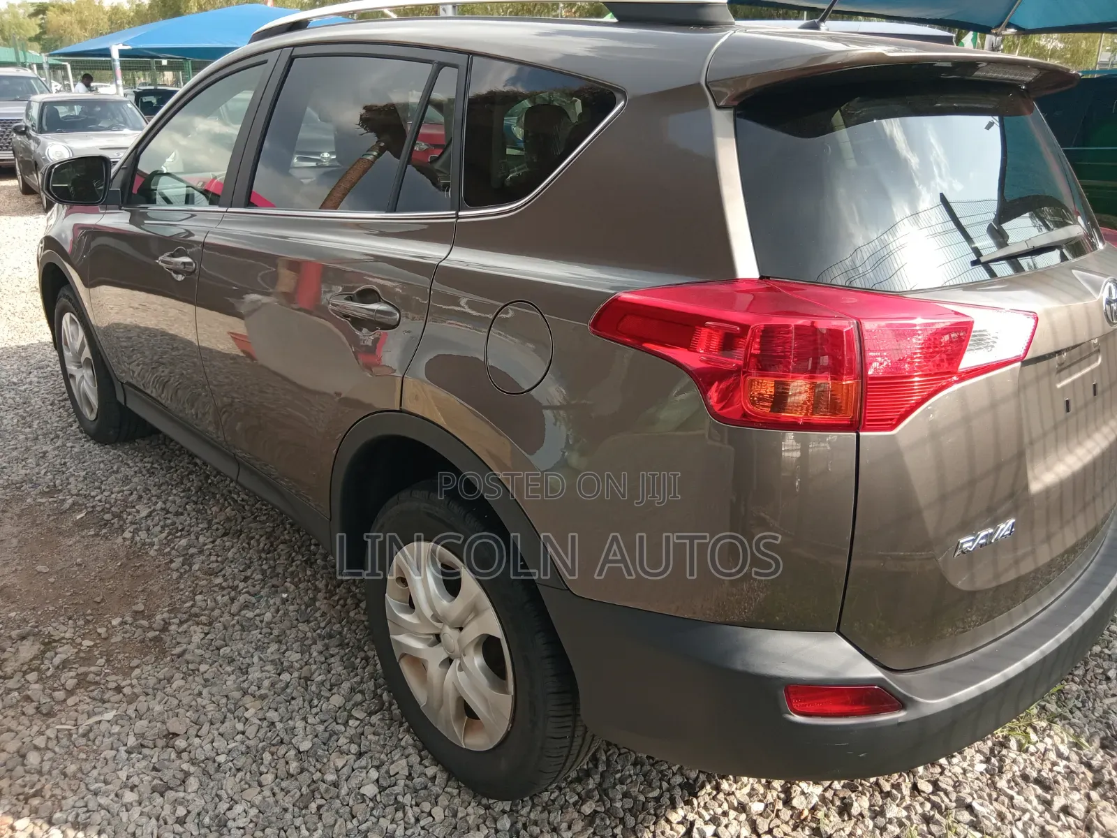 Toyota RAV4 LE 4dr SUV AWD (2.5L 4cyl 6A) 2015 Brown