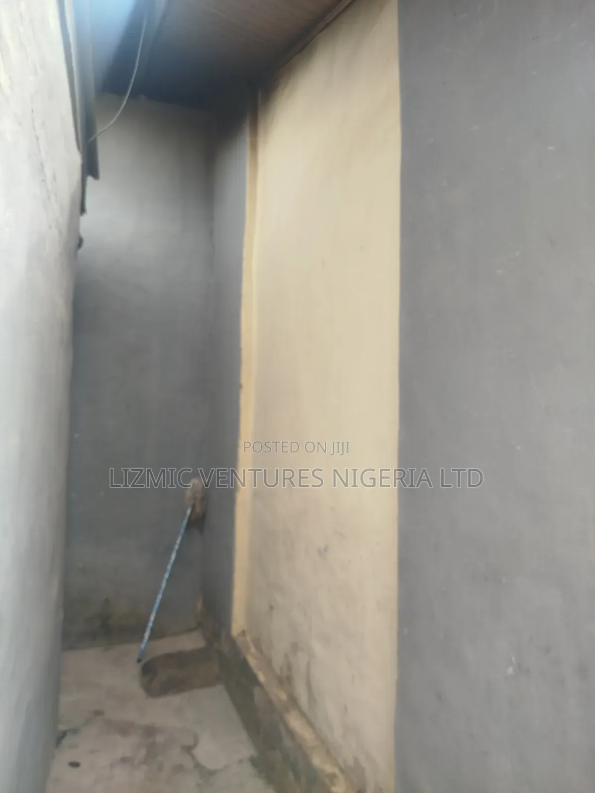 3bdrm Bungalow in Agric Estate, Igando / Ikotun/Igando for sale