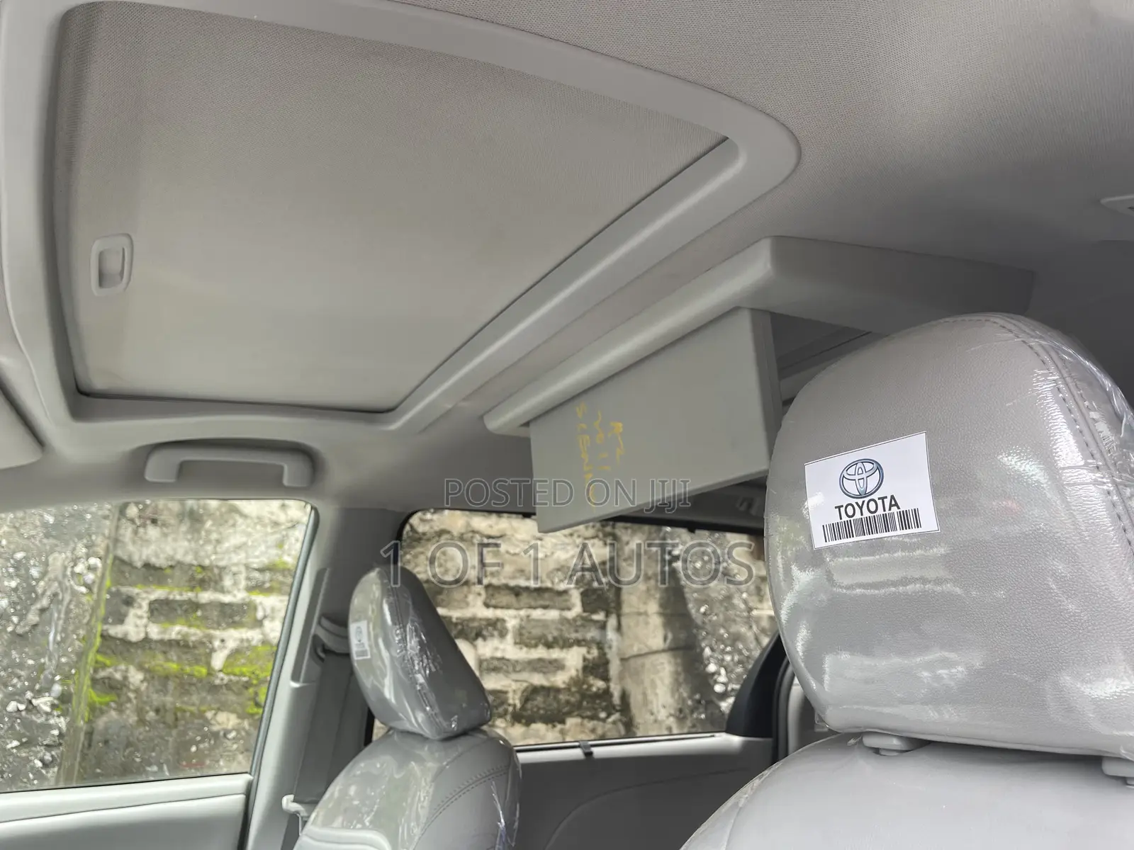 Toyota Sienna XLE AWD 2019 Silver