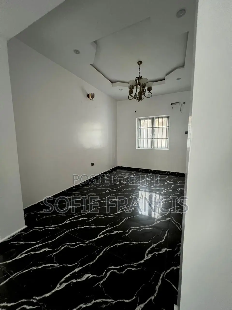 3bdrm Duplex in Ogombo for rent