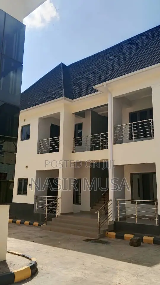 2bdrm Block of Flats in Lugbe District for sale