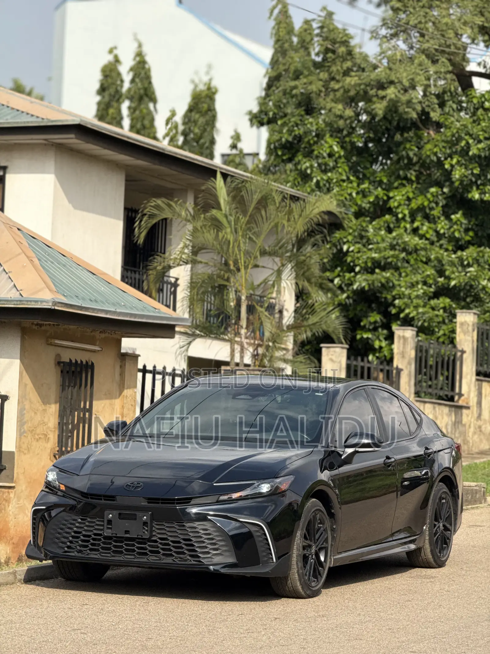 Toyota Camry 2025 Black