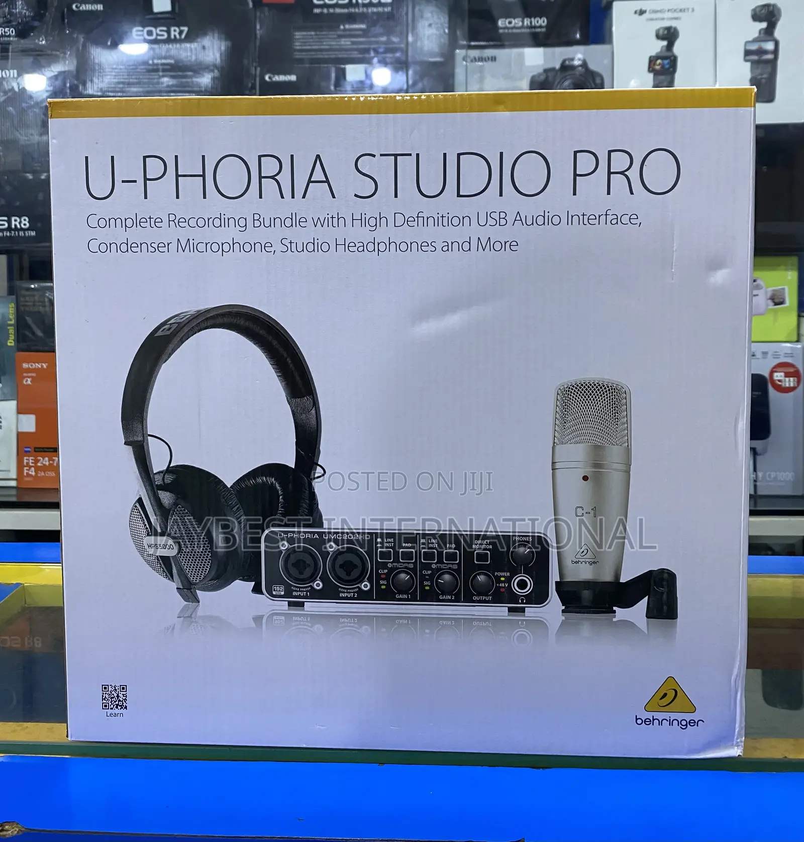Behringer U-Phoria Studio Complete Recording/Podcasting Bundle
