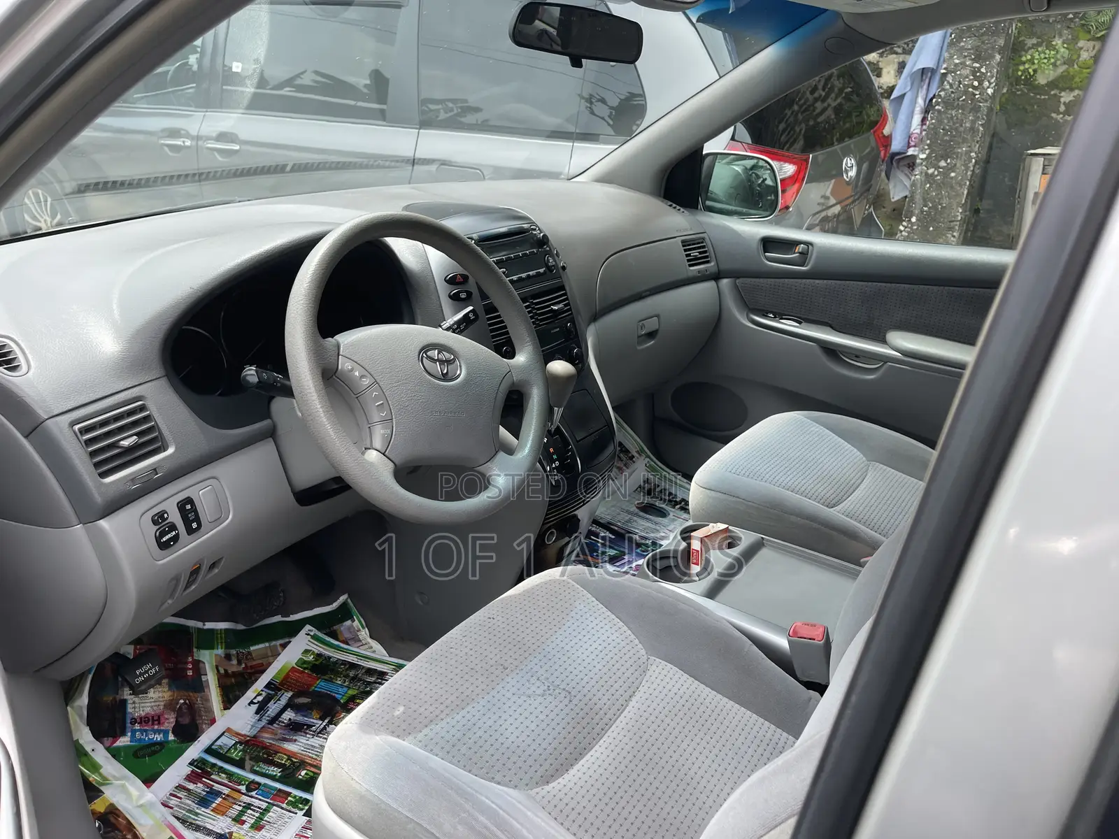 Toyota Sienna LE FWD 2006 Silver
