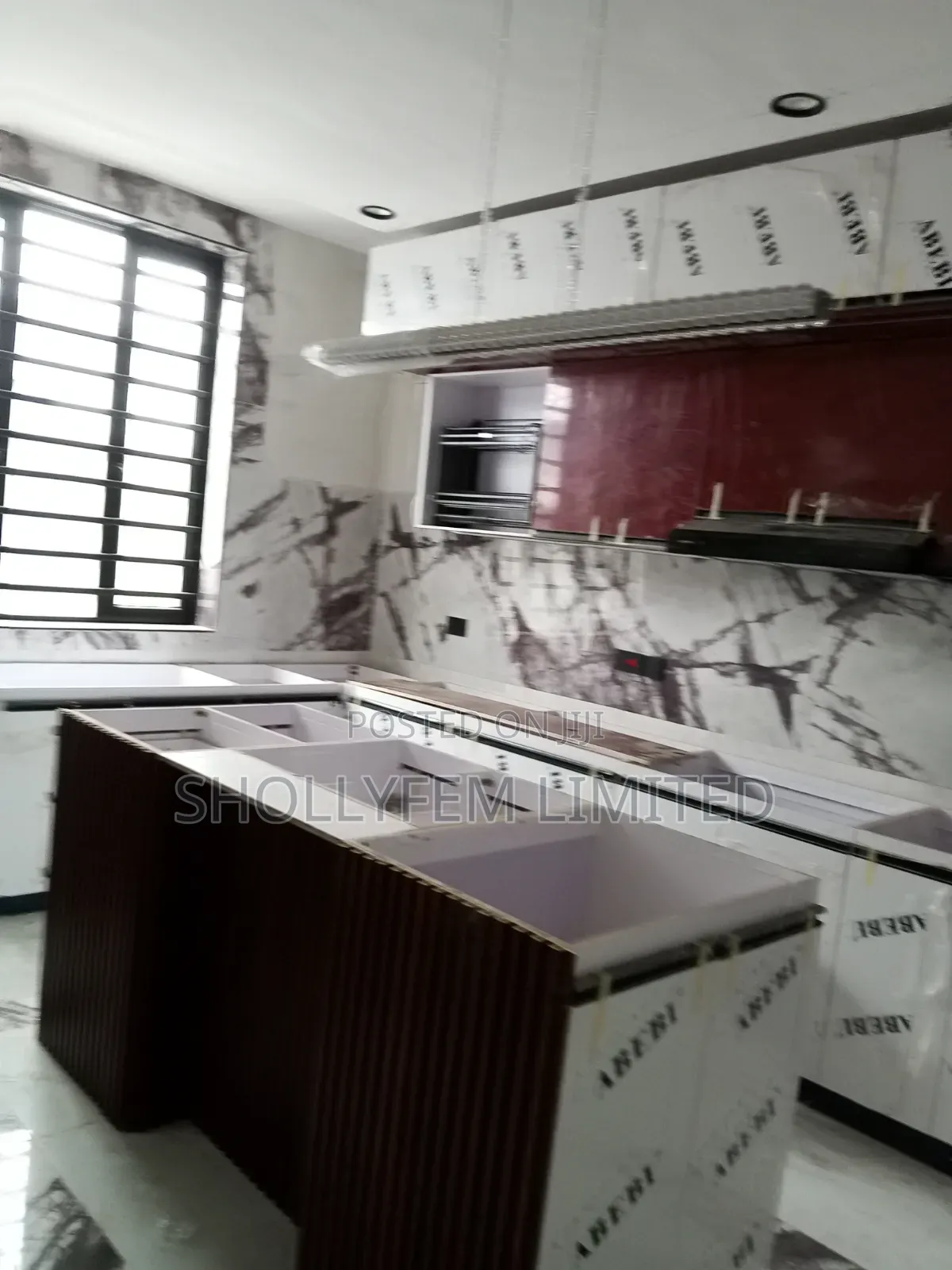Furnished 5bdrm Duplex in Daffodil Estate, Chevron for sale