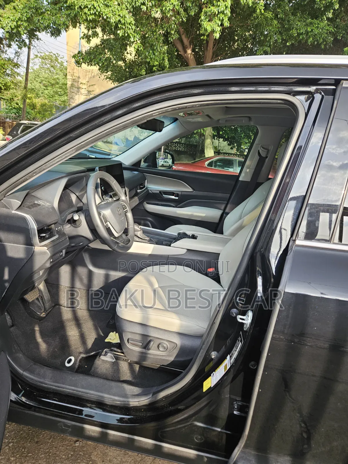 Toyota Highlander 2024 Black