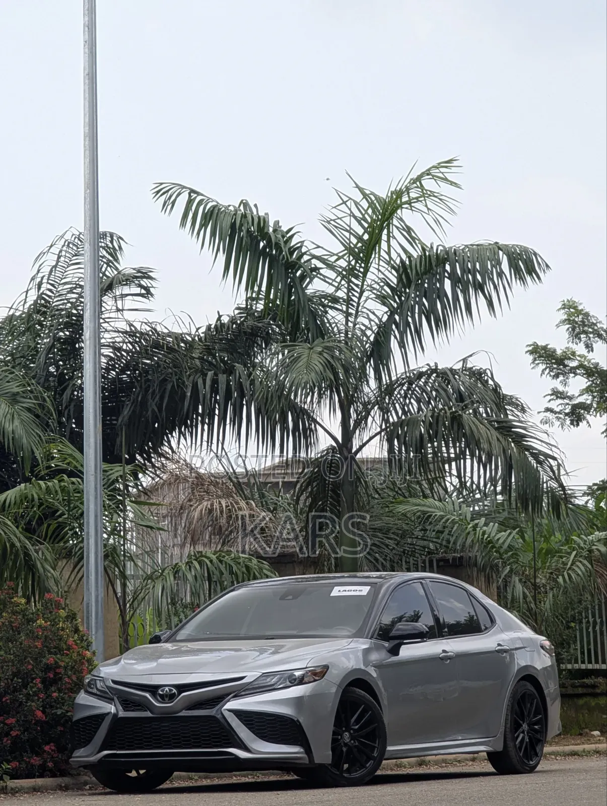 Toyota Camry 2023 Silver