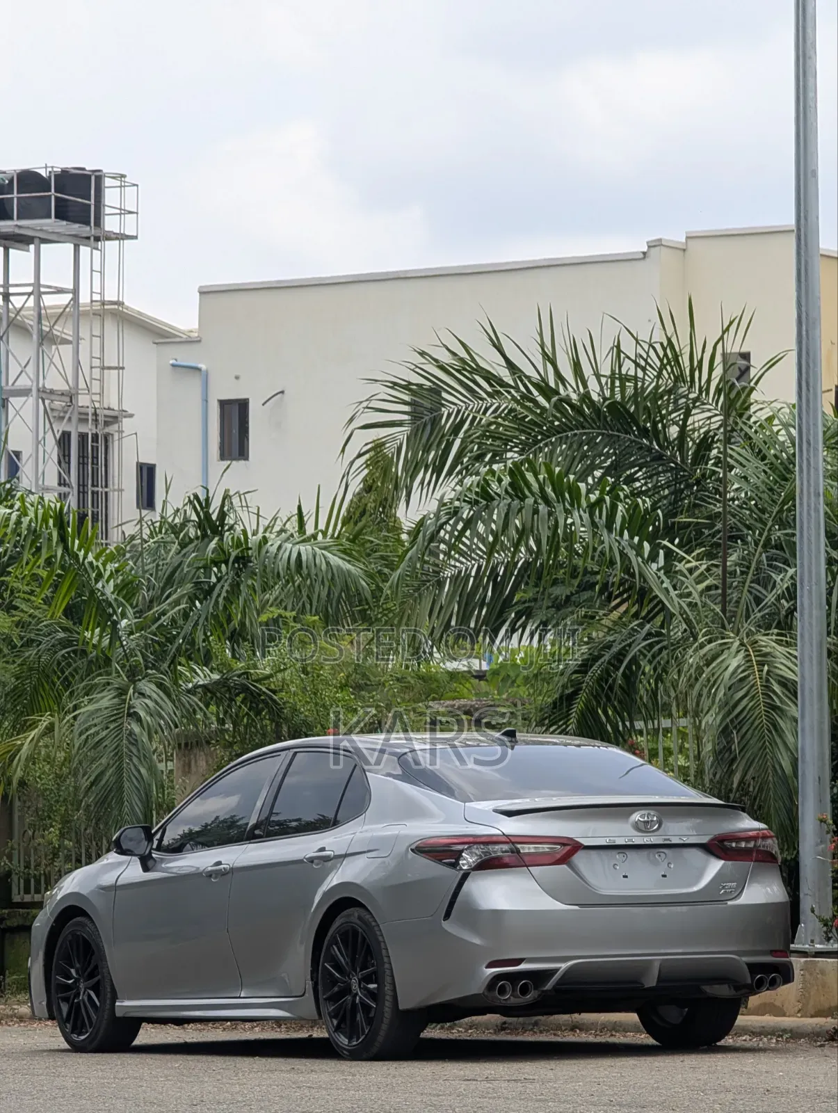 Toyota Camry 2023 Silver