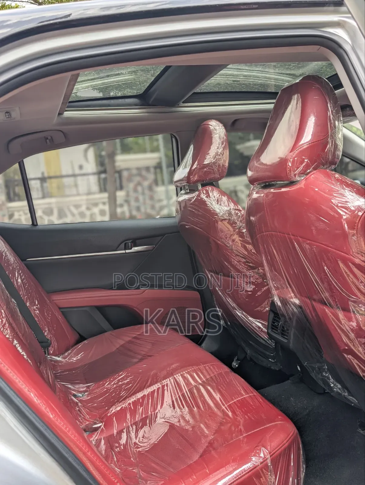 Toyota Camry 2023 Silver