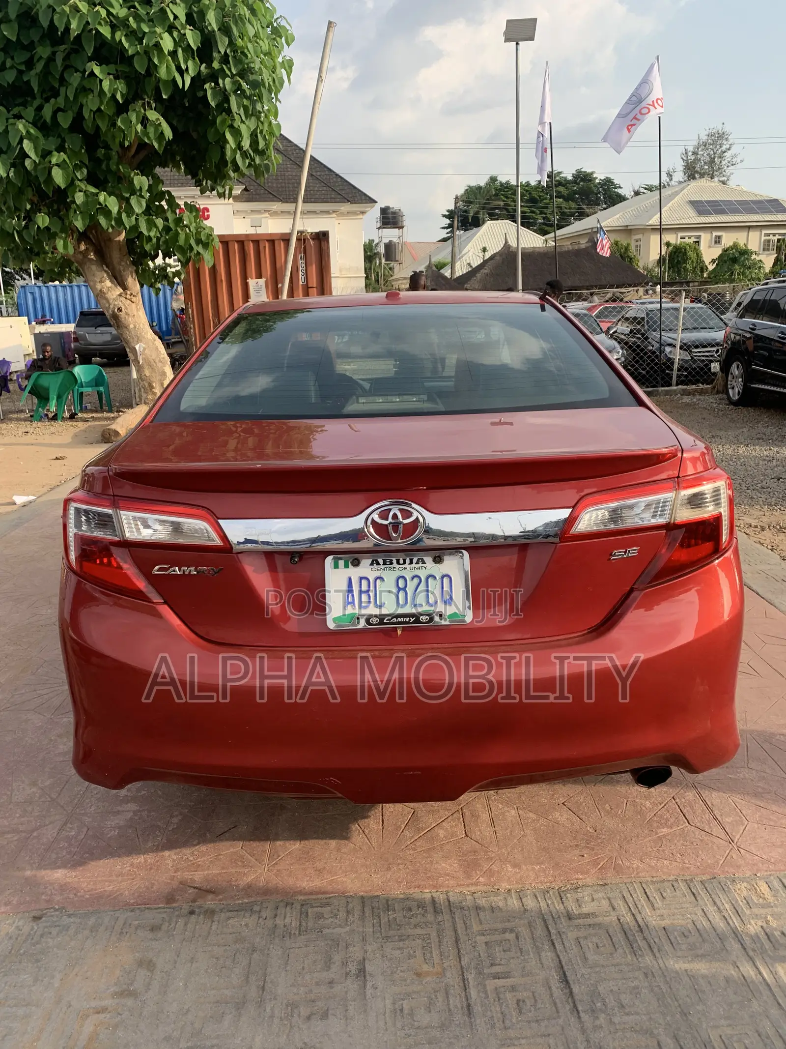 Toyota Camry SE 4dr Sedan (2.5L 4cyl 6A) 2013 Red