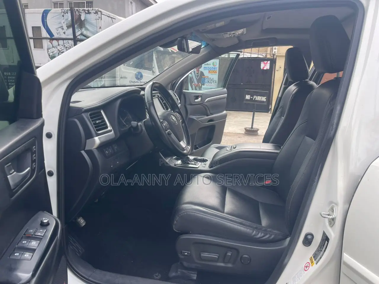 Toyota Highlander Limited 2019 White