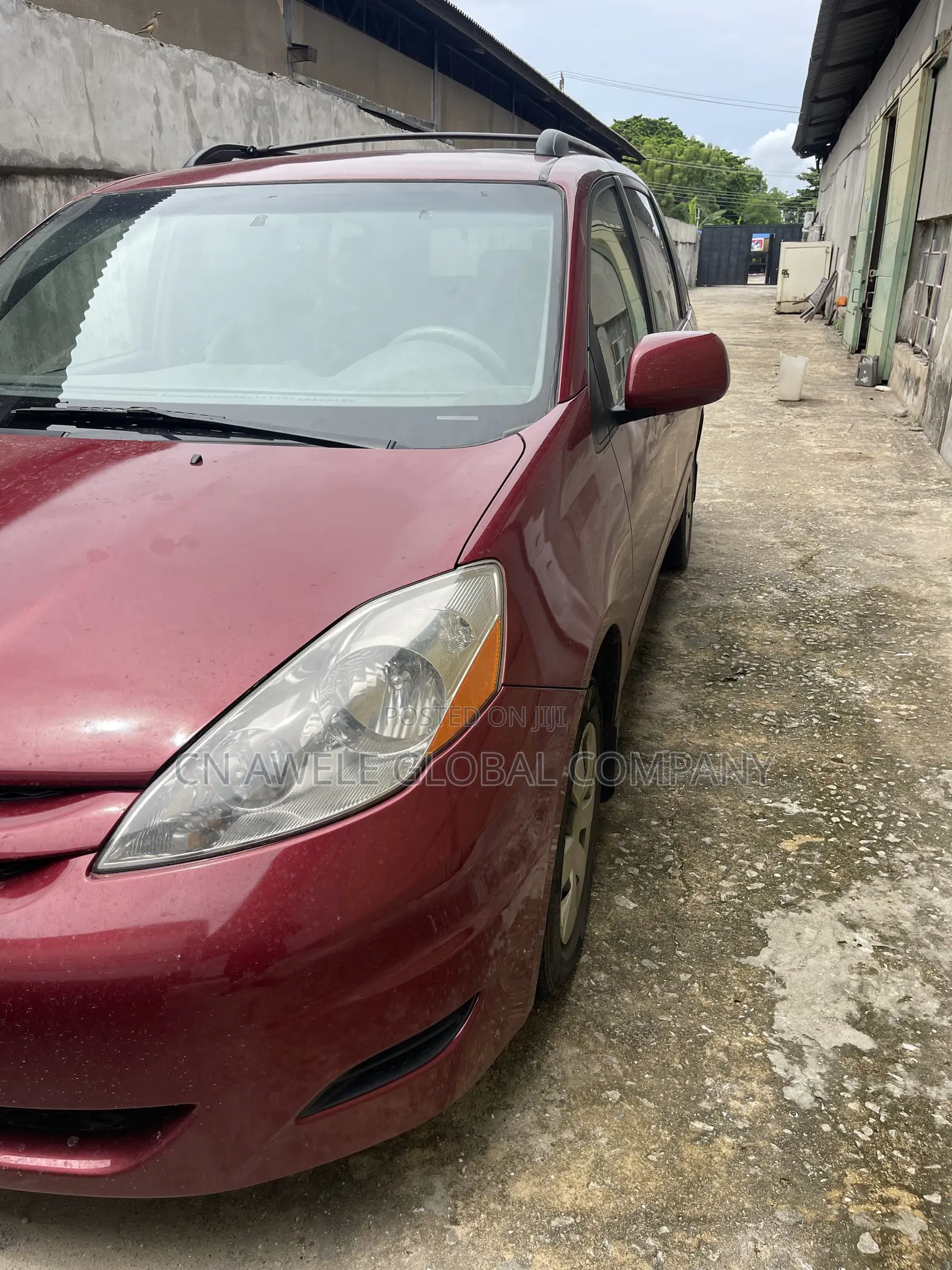 Toyota Sienna 2007 Red