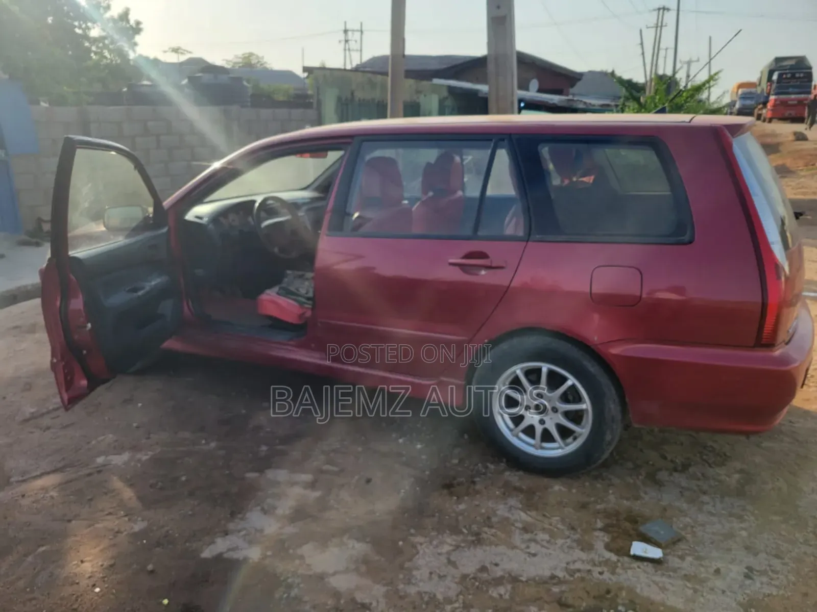 Mitsubishi Lancer Cedia 2004 Red