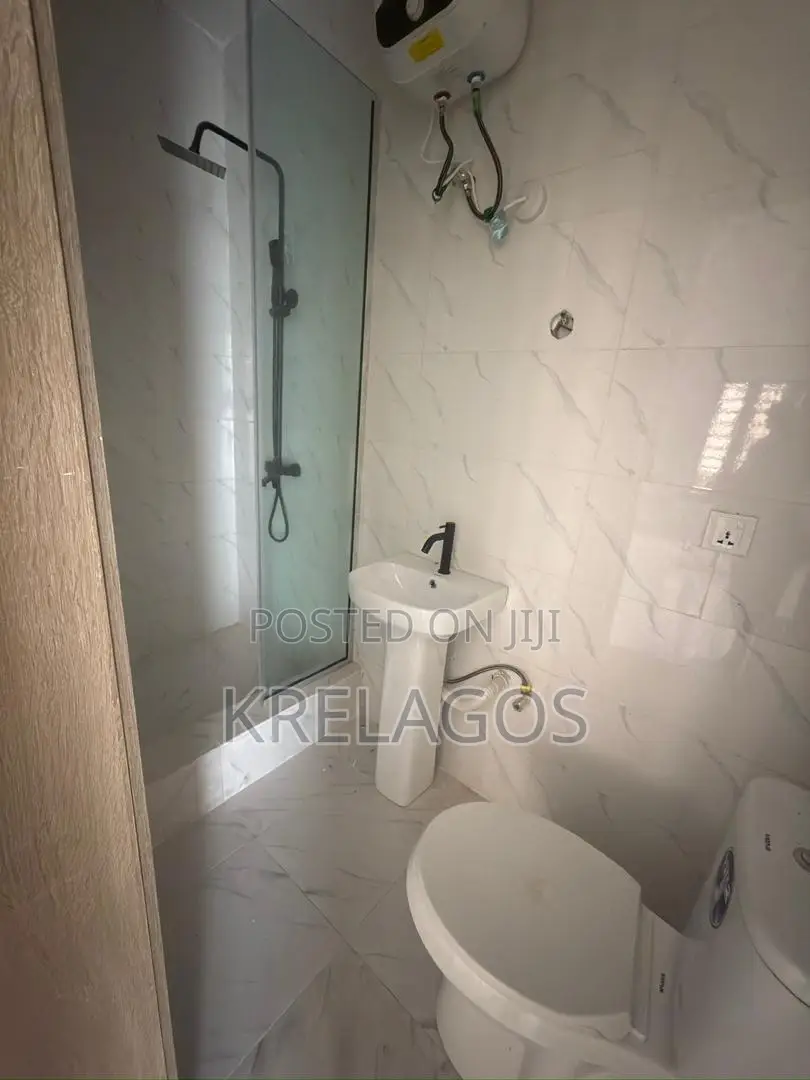 2bdrm Apartment in Ologolo for rent