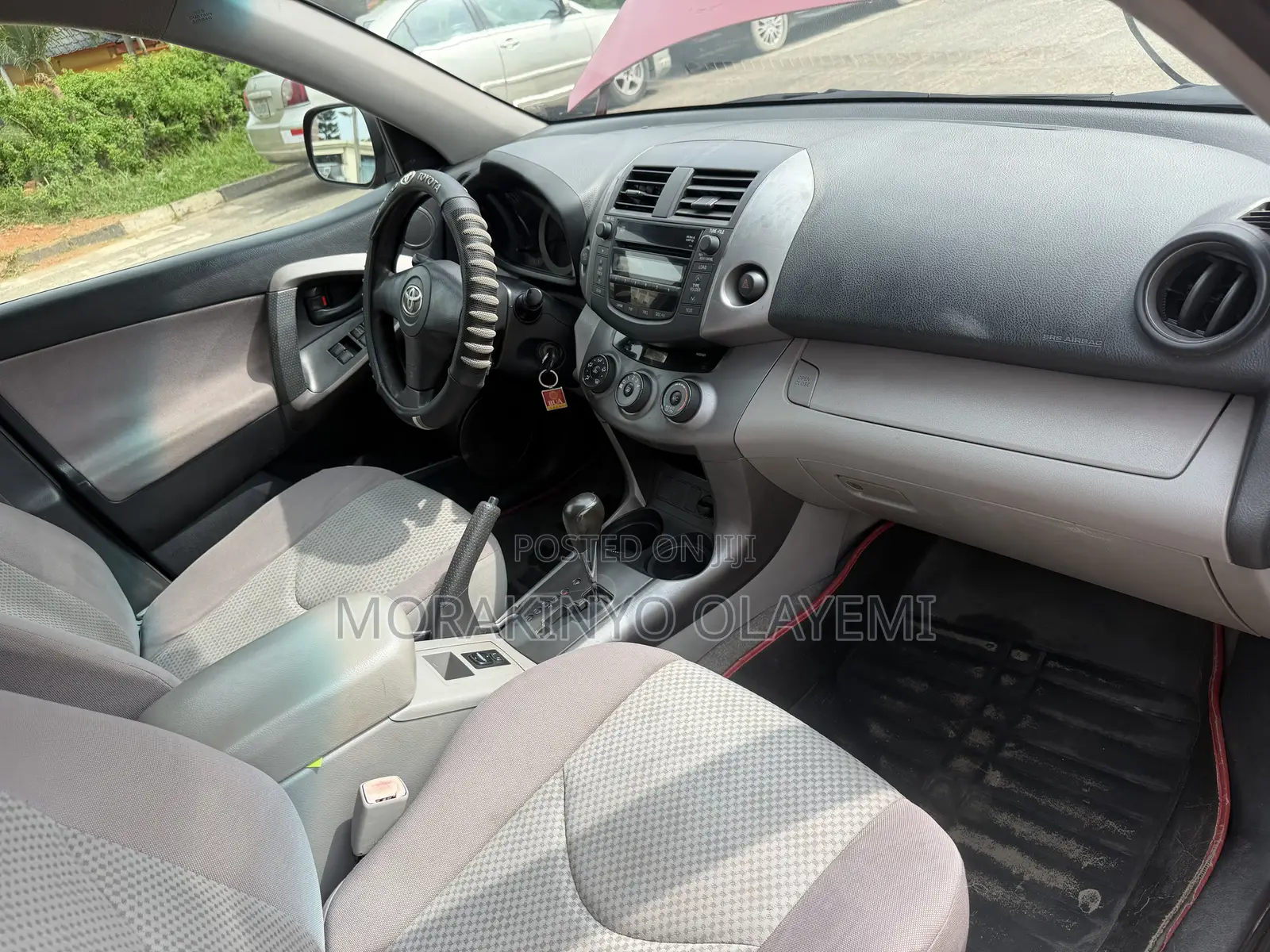 Toyota RAV4 1.8 2007 Red