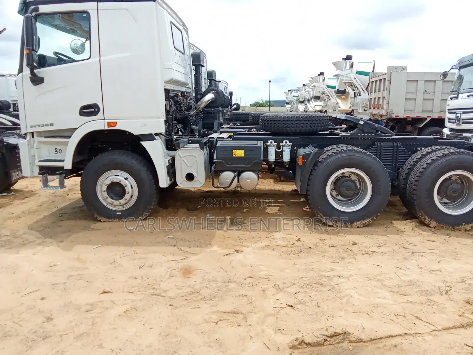 Brand New XCMG Trailer (Tractor) Head.