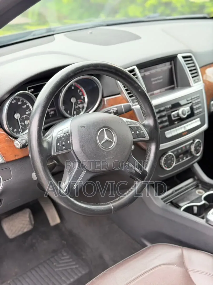 Mercedes-Benz M Class ML 350 4Matic 2013 Black