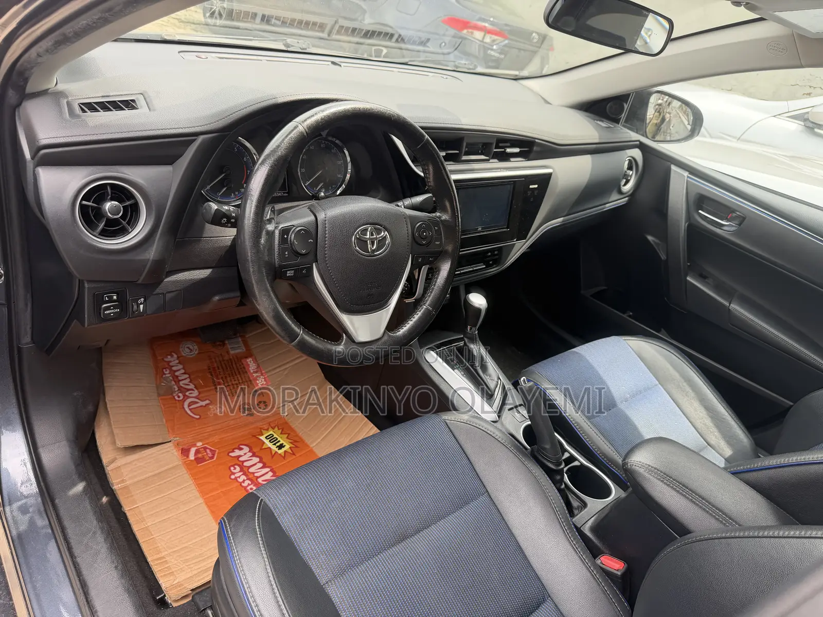 Toyota Corolla SE 4dr Sedan (1.8L 4cyl CVT) 2017 Blue