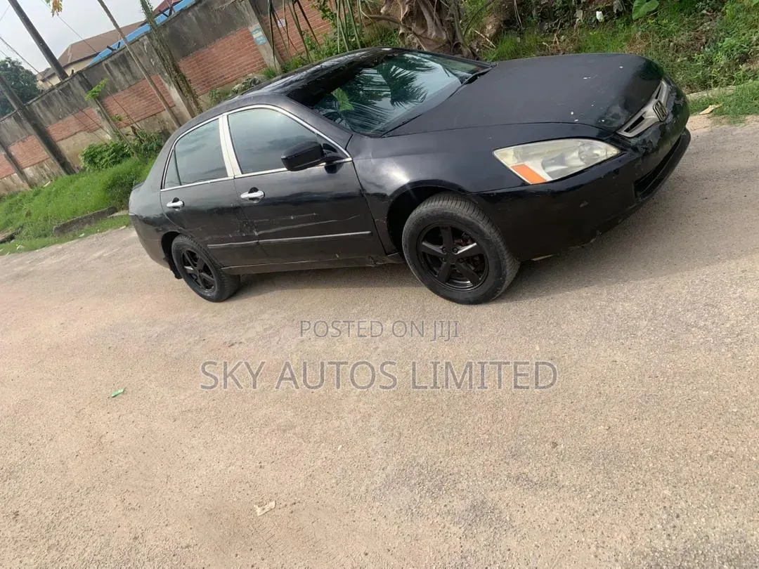 Honda Accord 2005 Black