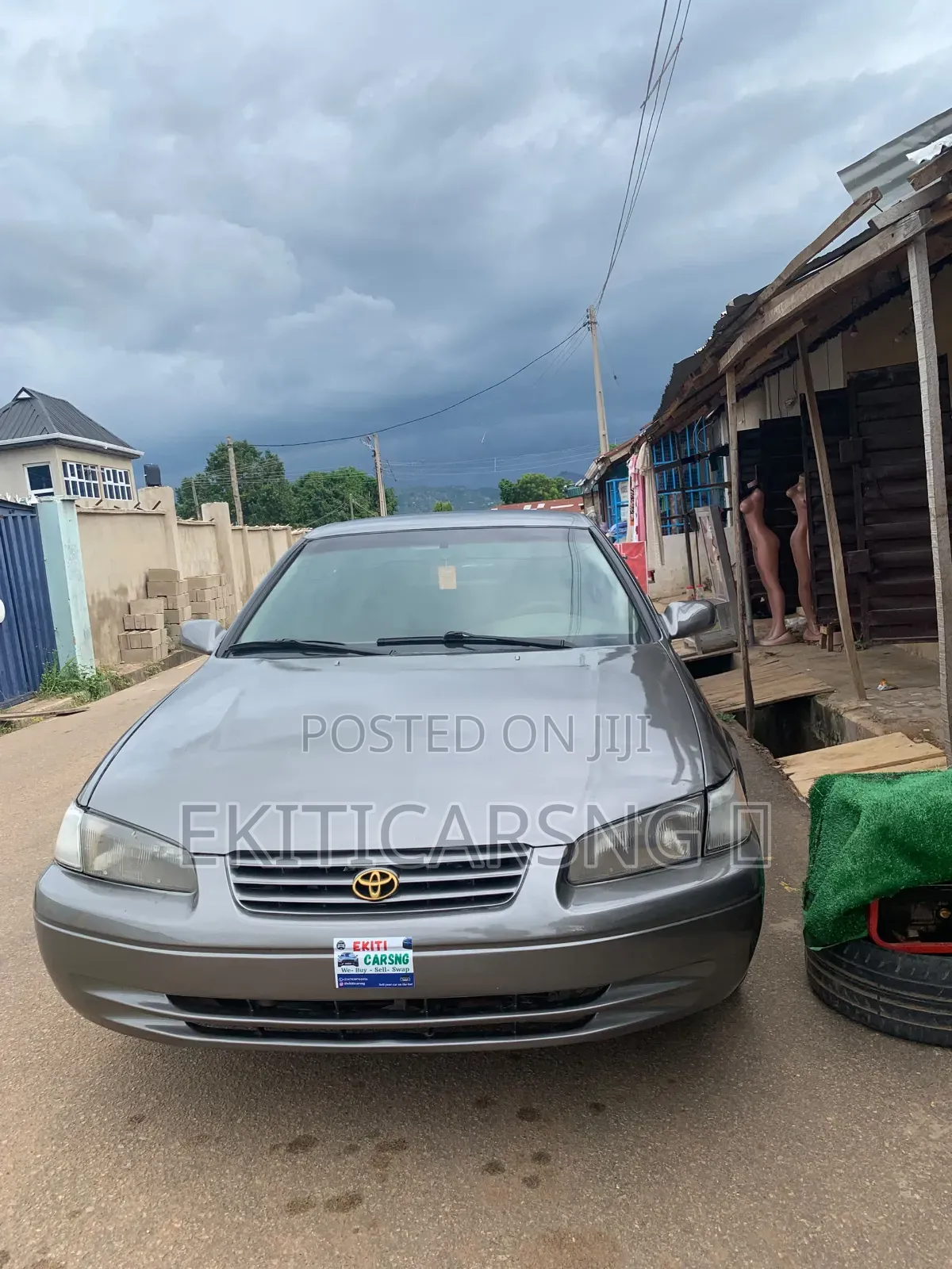 Toyota Camry Automatic 1999 Gray