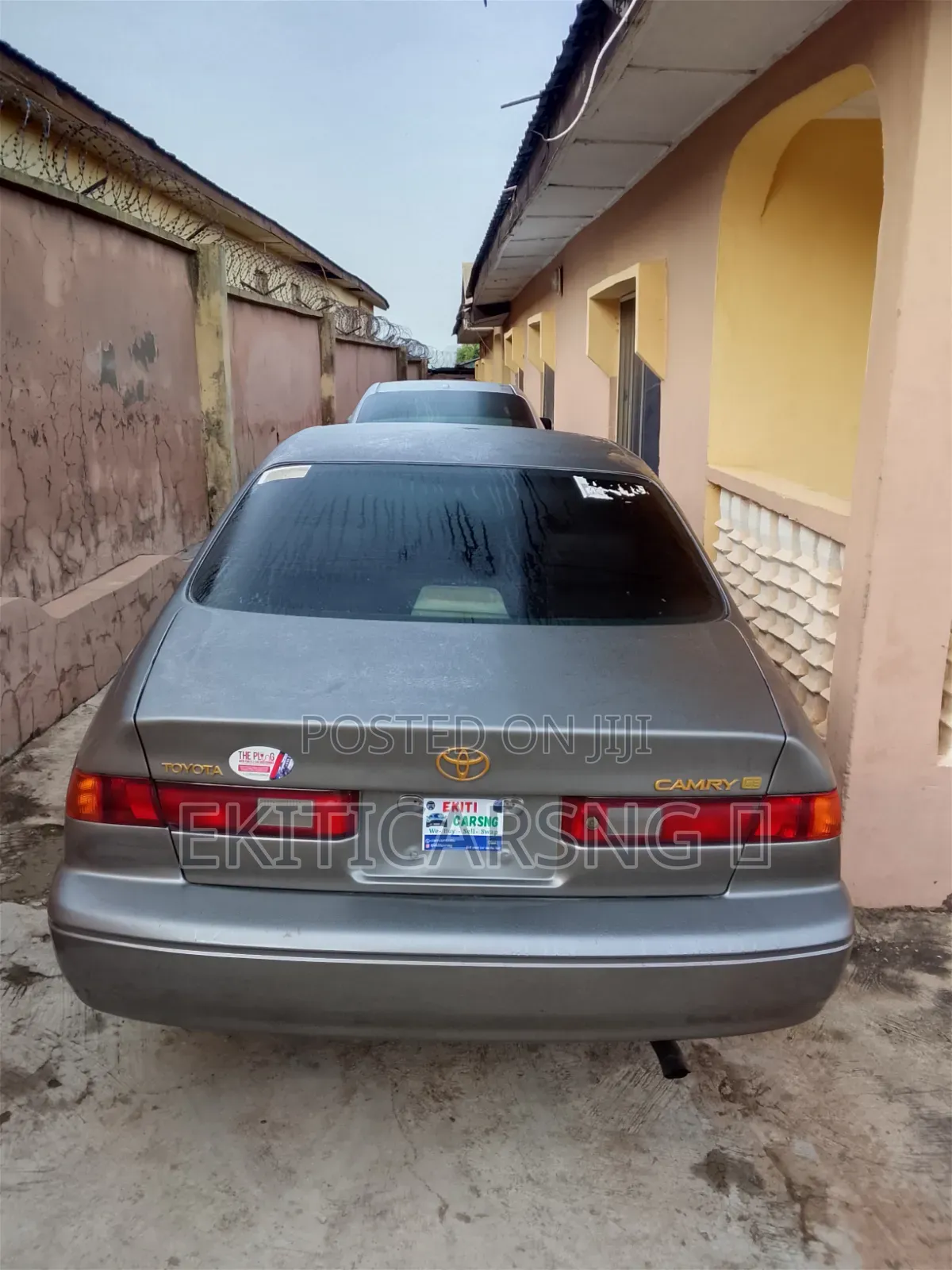 Toyota Camry Automatic 1999 Gray