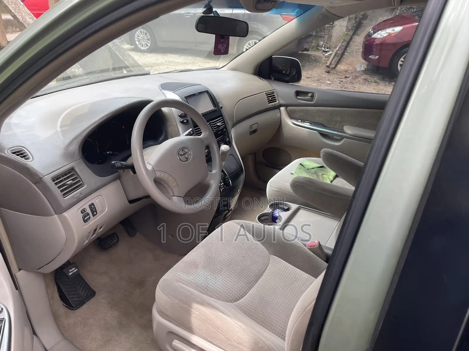 Toyota Sienna LE FWD 2006 Green