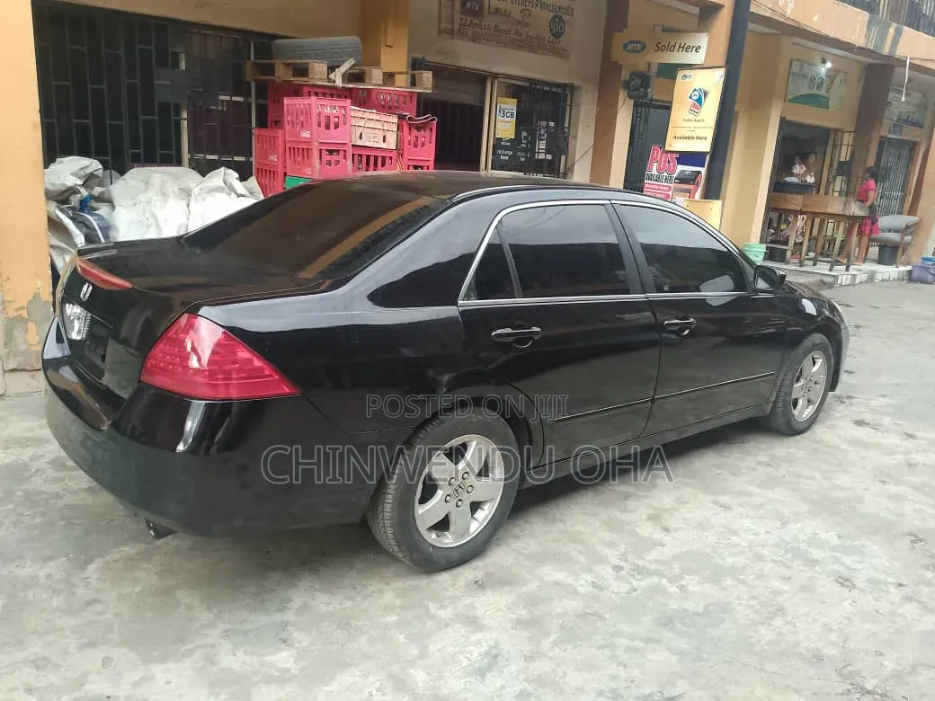 Honda Accord 2006 Black