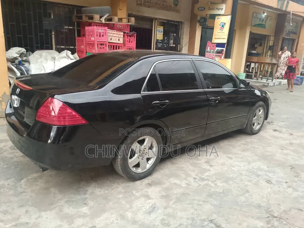 Honda Accord 2006 Black