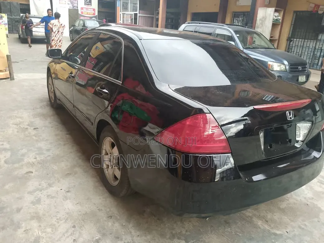 Honda Accord 2006 Black
