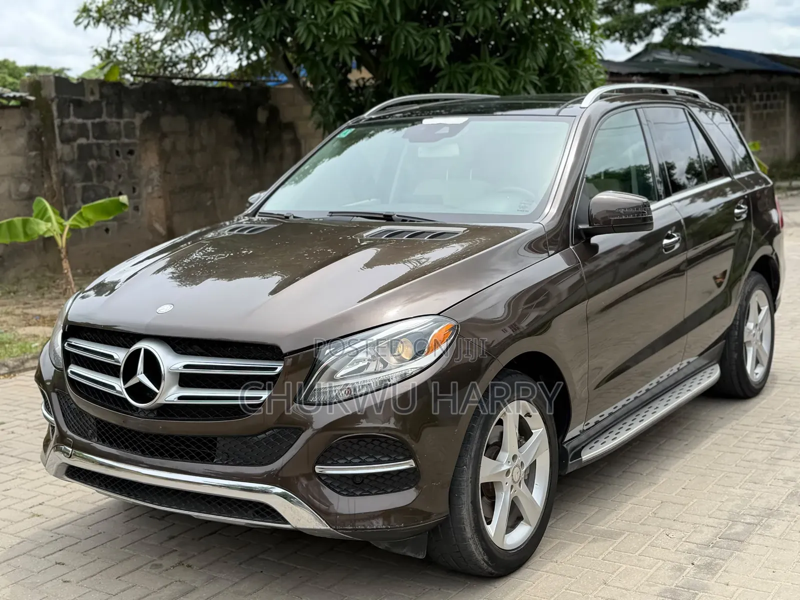 Mercedes-Benz GLE-Class 2016 Brown
