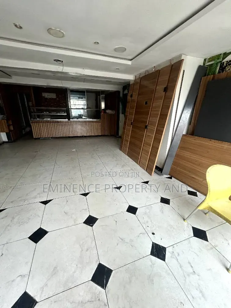 Shop Space for Rent Lekki Phase 1