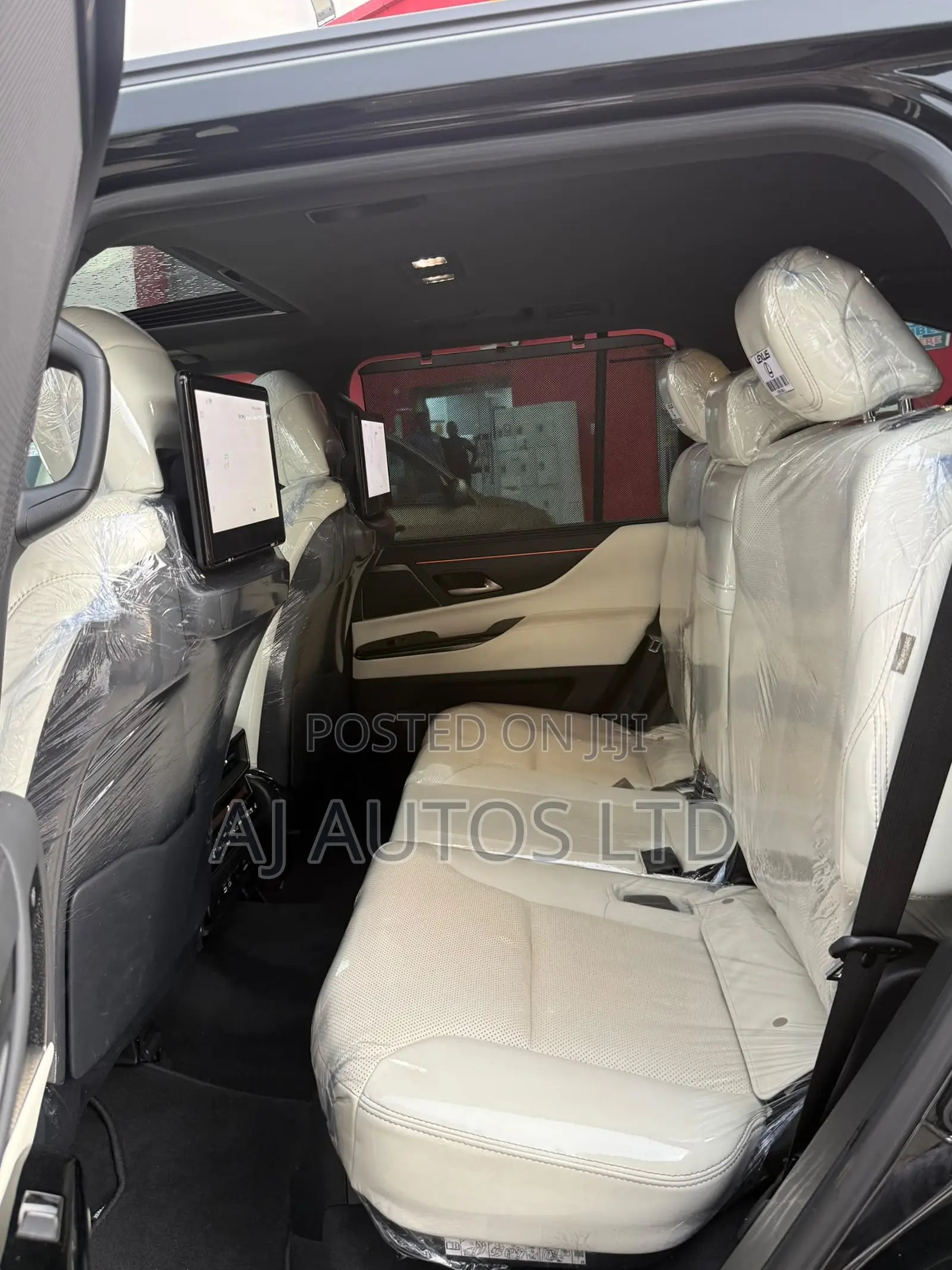 Lexus LX 600 2022 Black