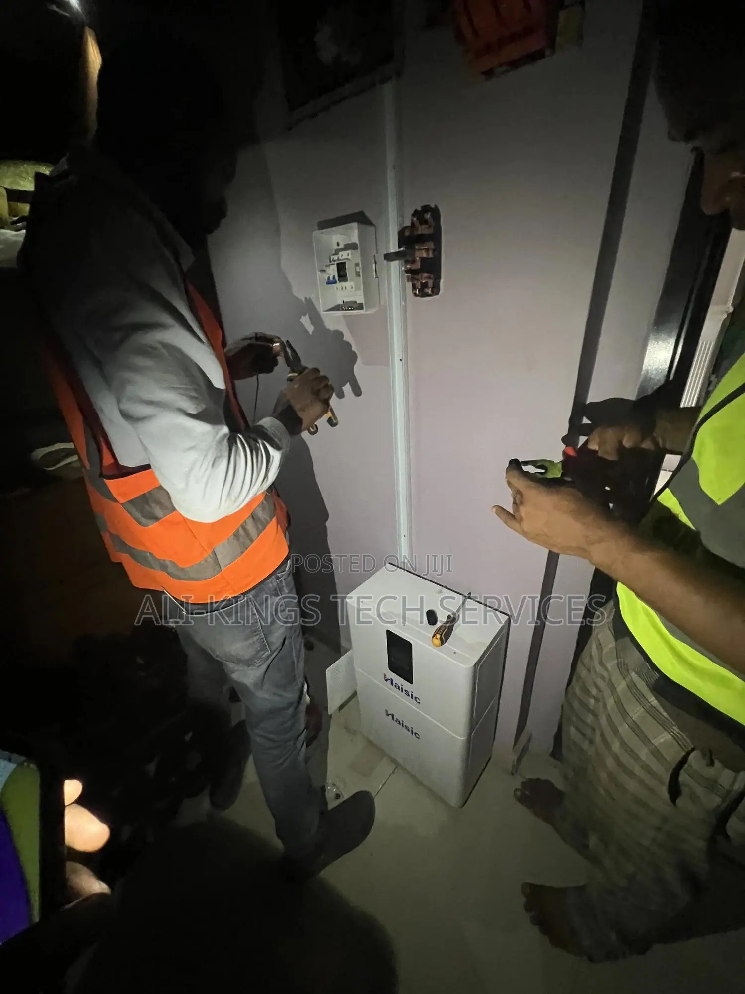 Haisic All-in-One Solar 1.5 Kva 4kwh