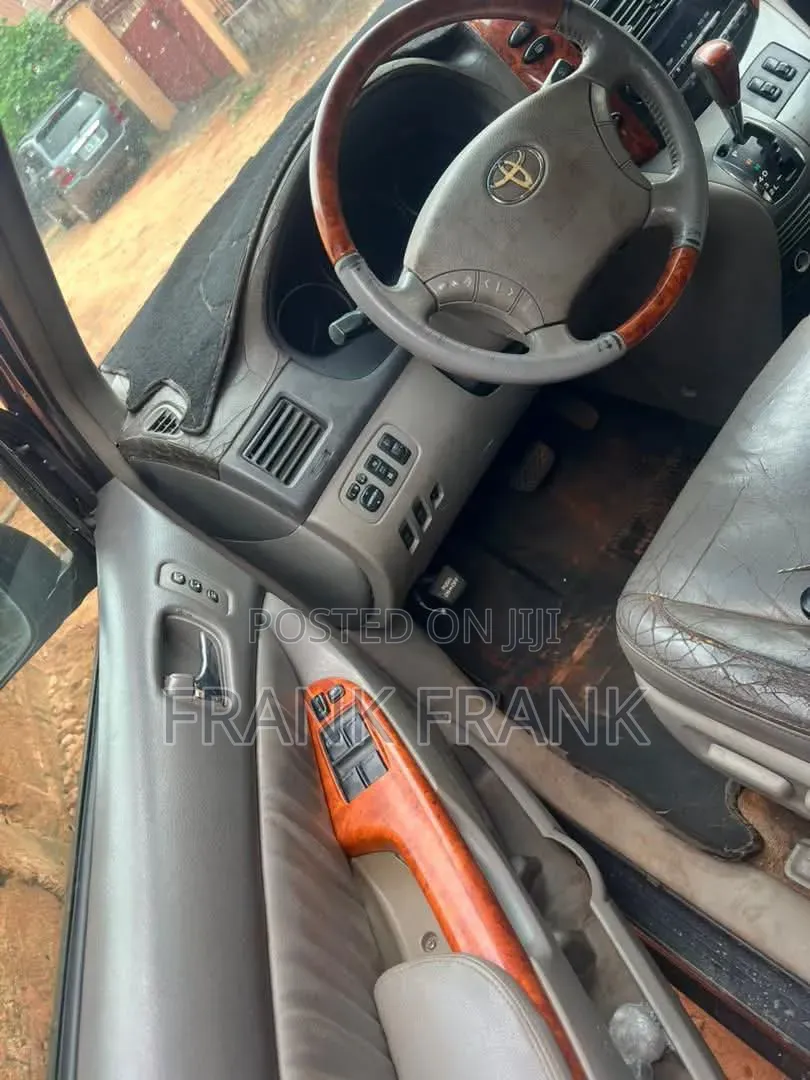 Toyota Sienna 2006 Gray