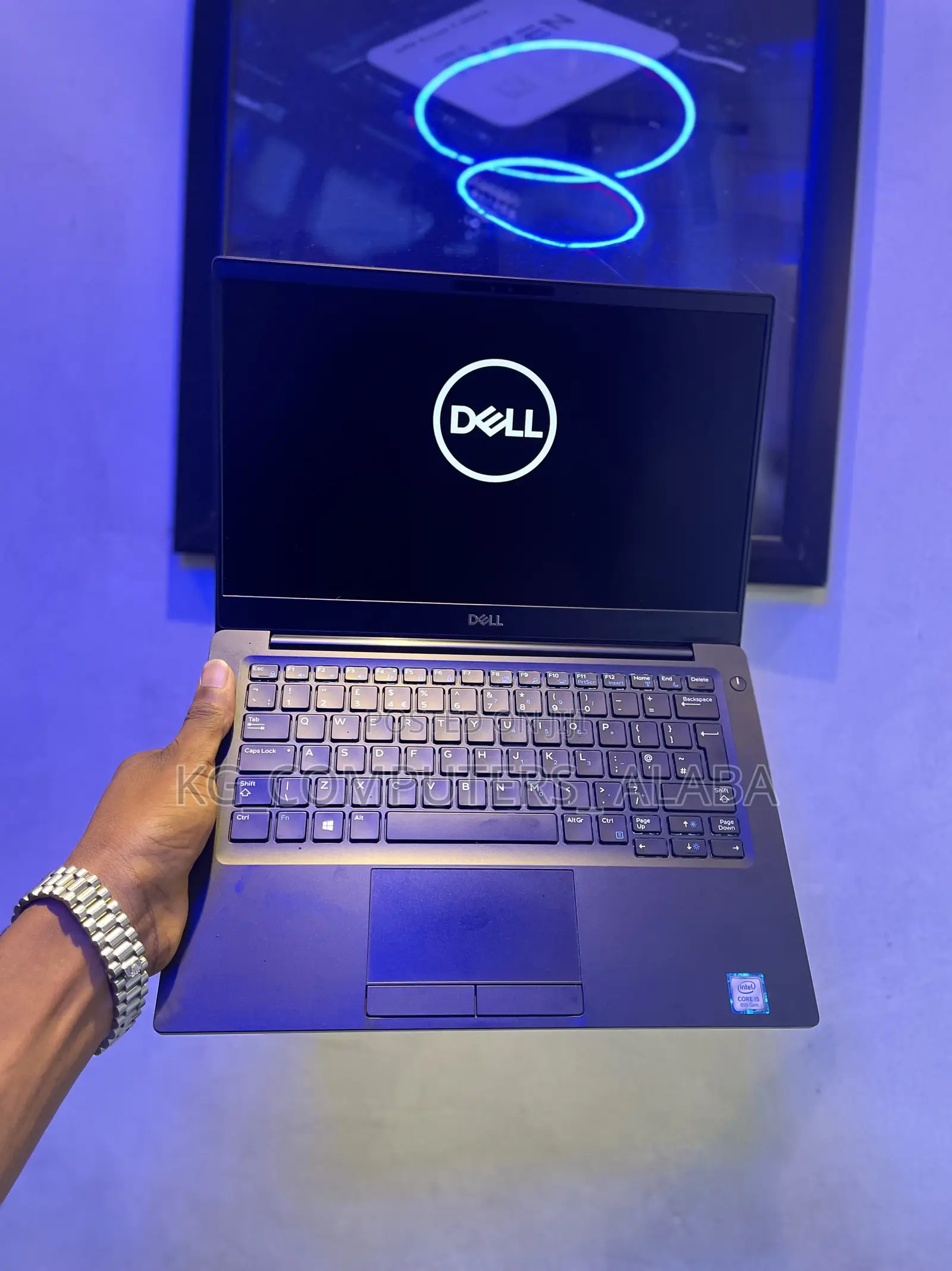 Laptop Dell Latitude 7390 8GB Intel Core i5 SSD 256GB