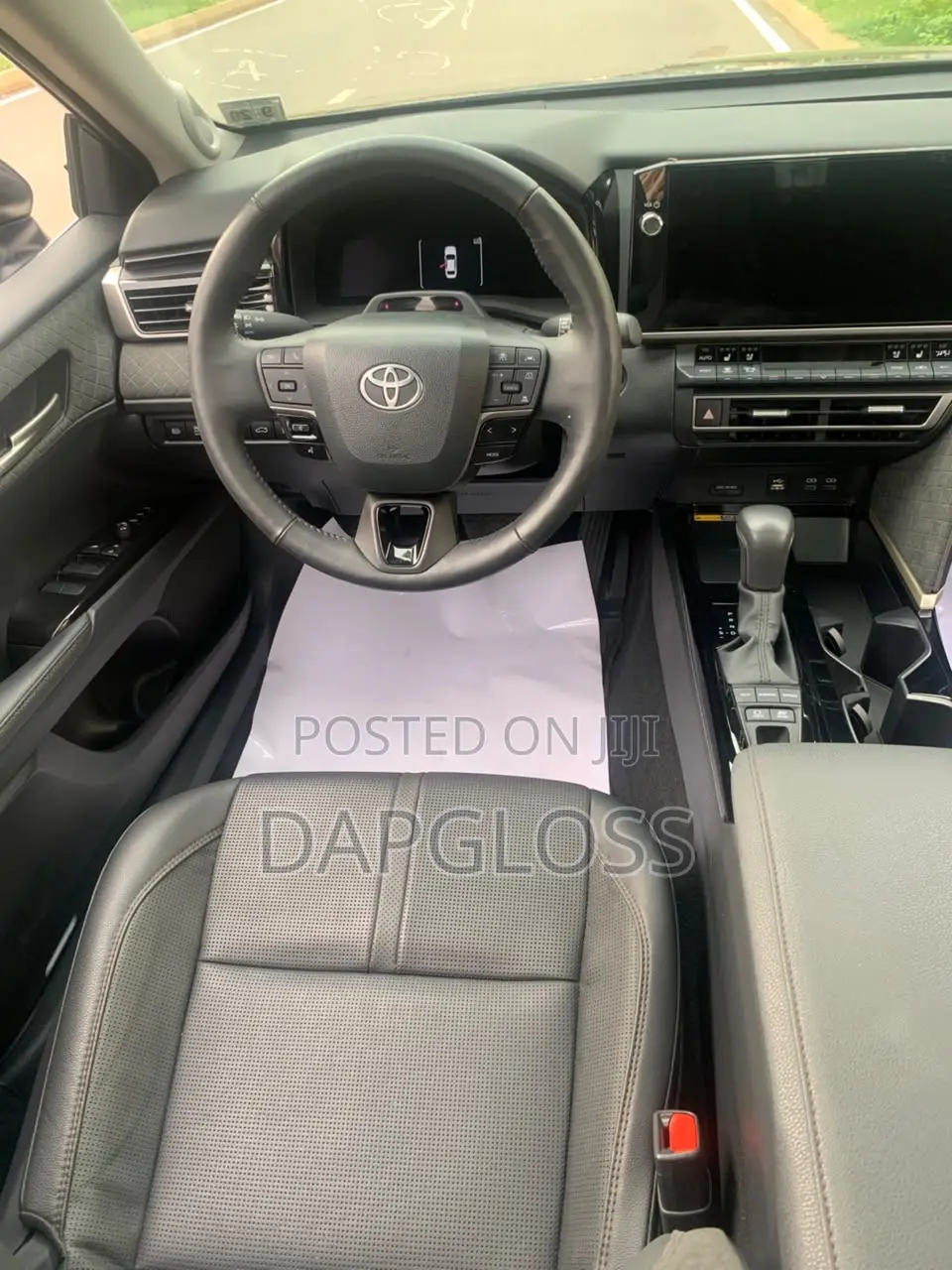 New Toyota Camry XLE 2025 Black
