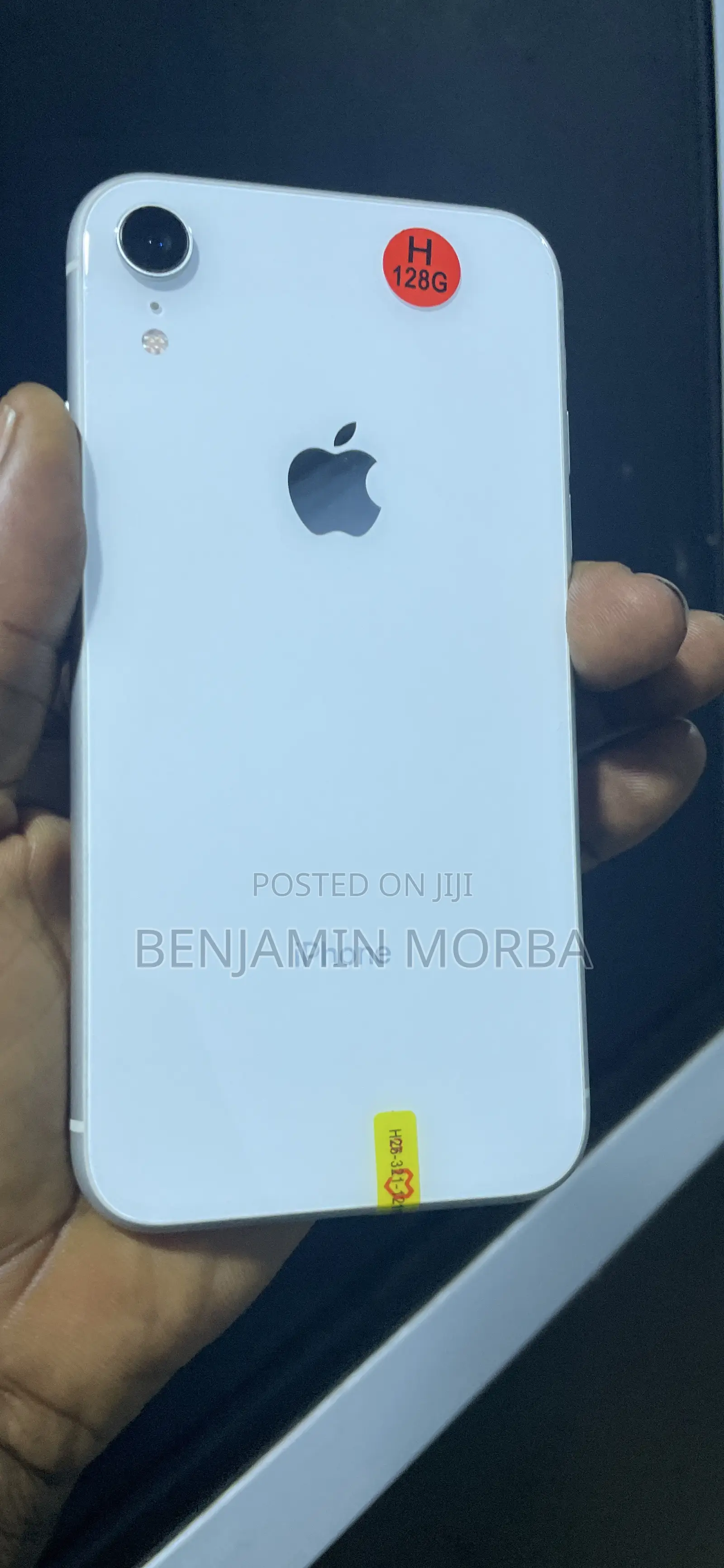 Apple iPhone XR 128 GB White