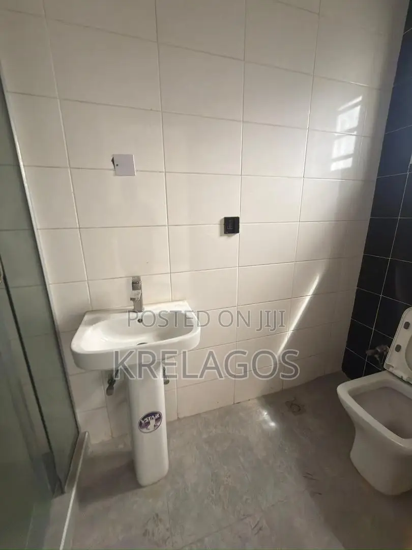 2bdrm Apartment in Ologolo for rent