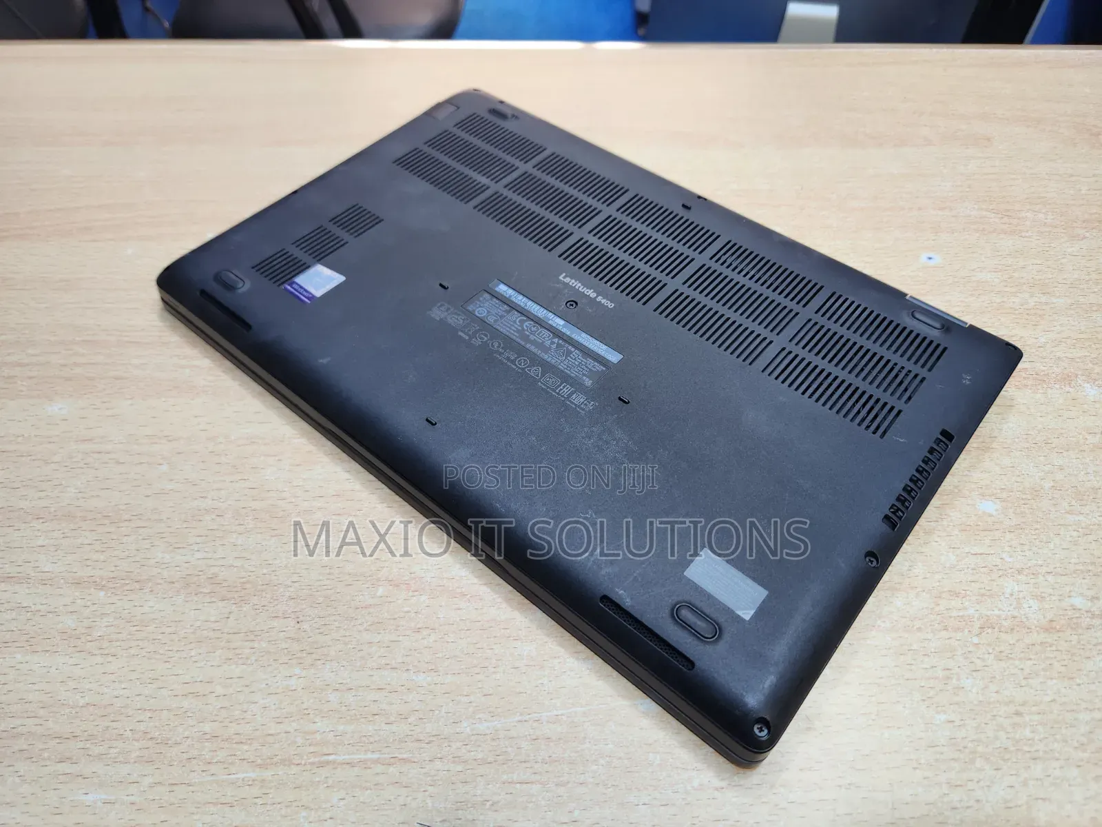 Laptop Dell Latitude 5400 8GB Intel Core i7 SSD 256GB