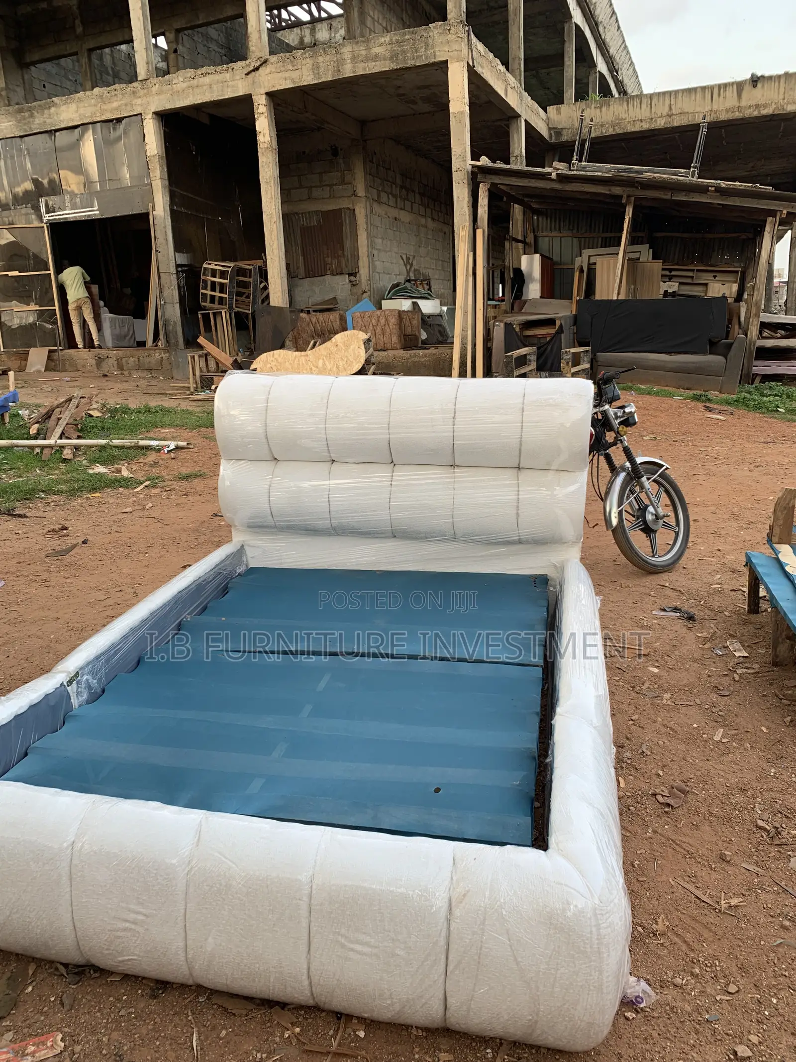 4.5 by 6 Padd Bedframe