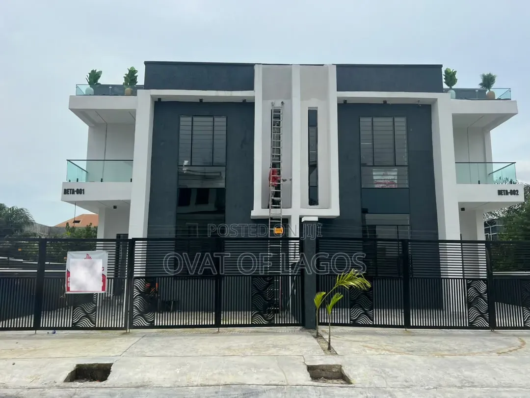 4bdrm Duplex in Lekki Scheme 2 for sale