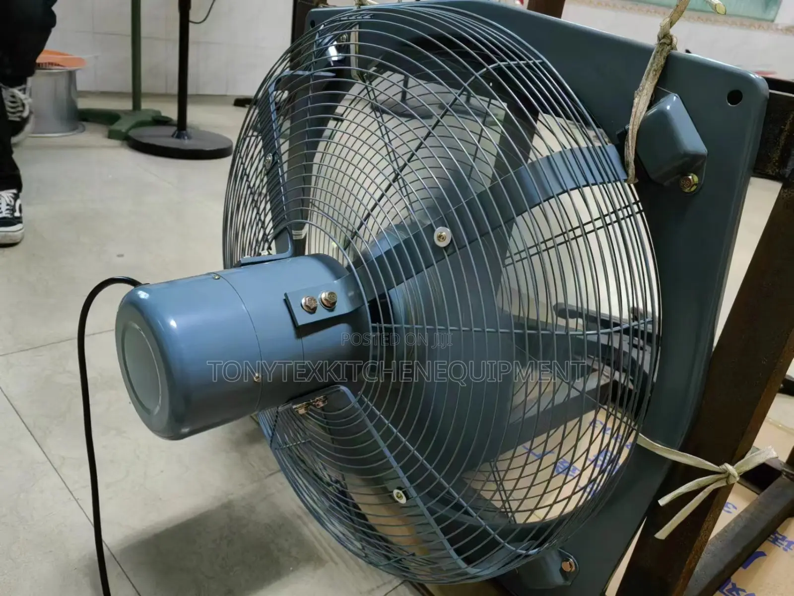 Commercial Extractor Fan 12" 16" 18" 24" Heavy Duty Ventilation