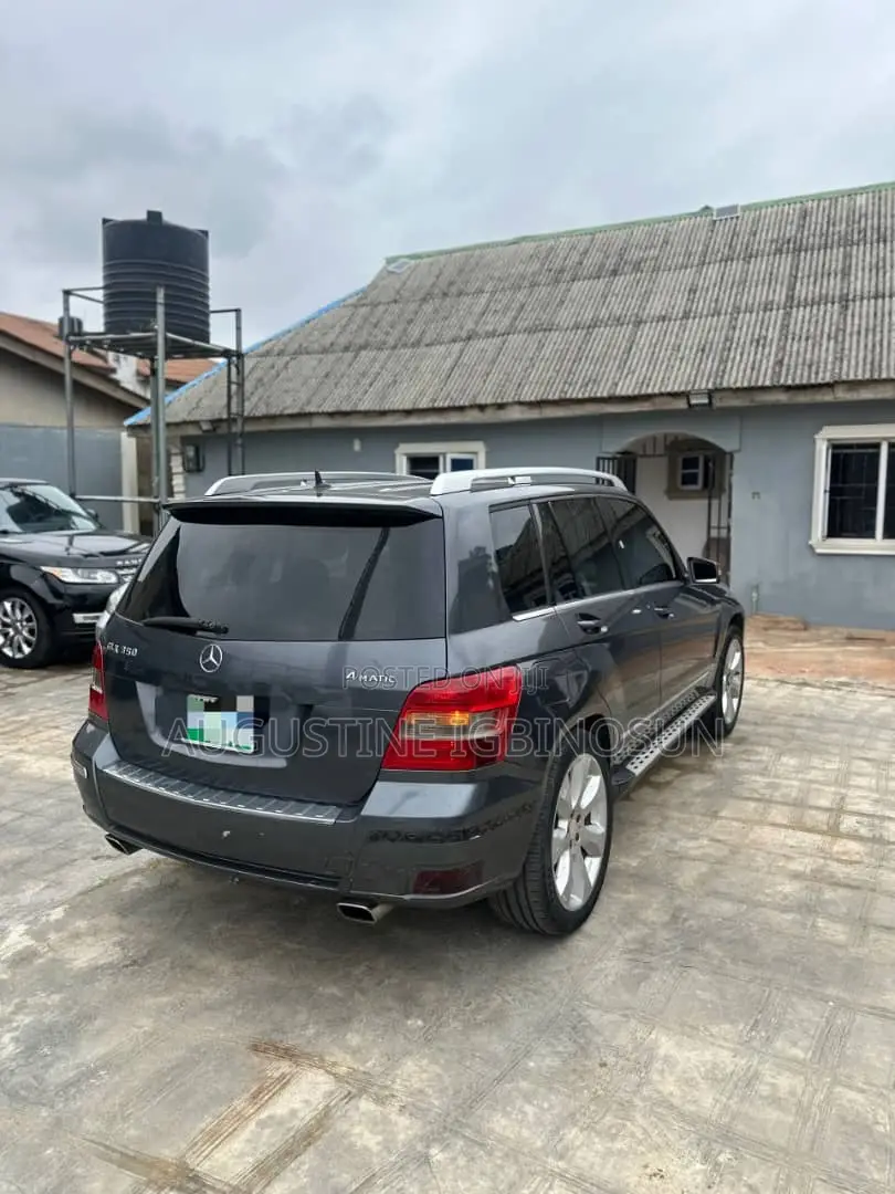 Mercedes-Benz GLK-Class 2010 Gray