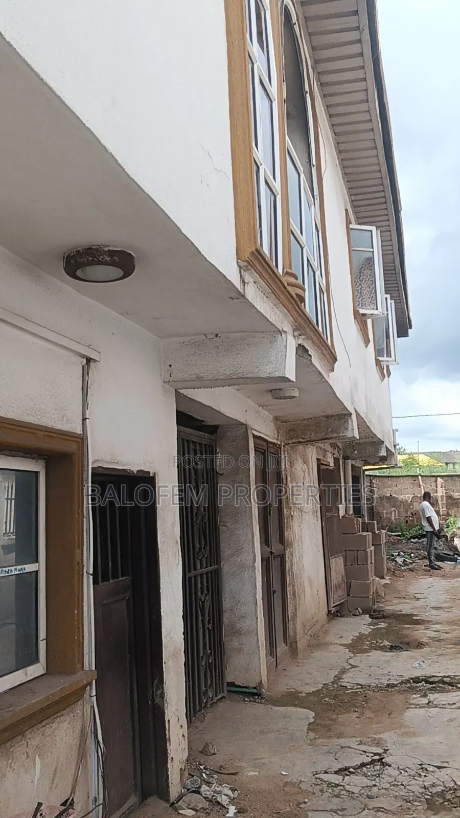 Furnished 6bdrm House in Balofem Properties &, Abeokuta South for sale