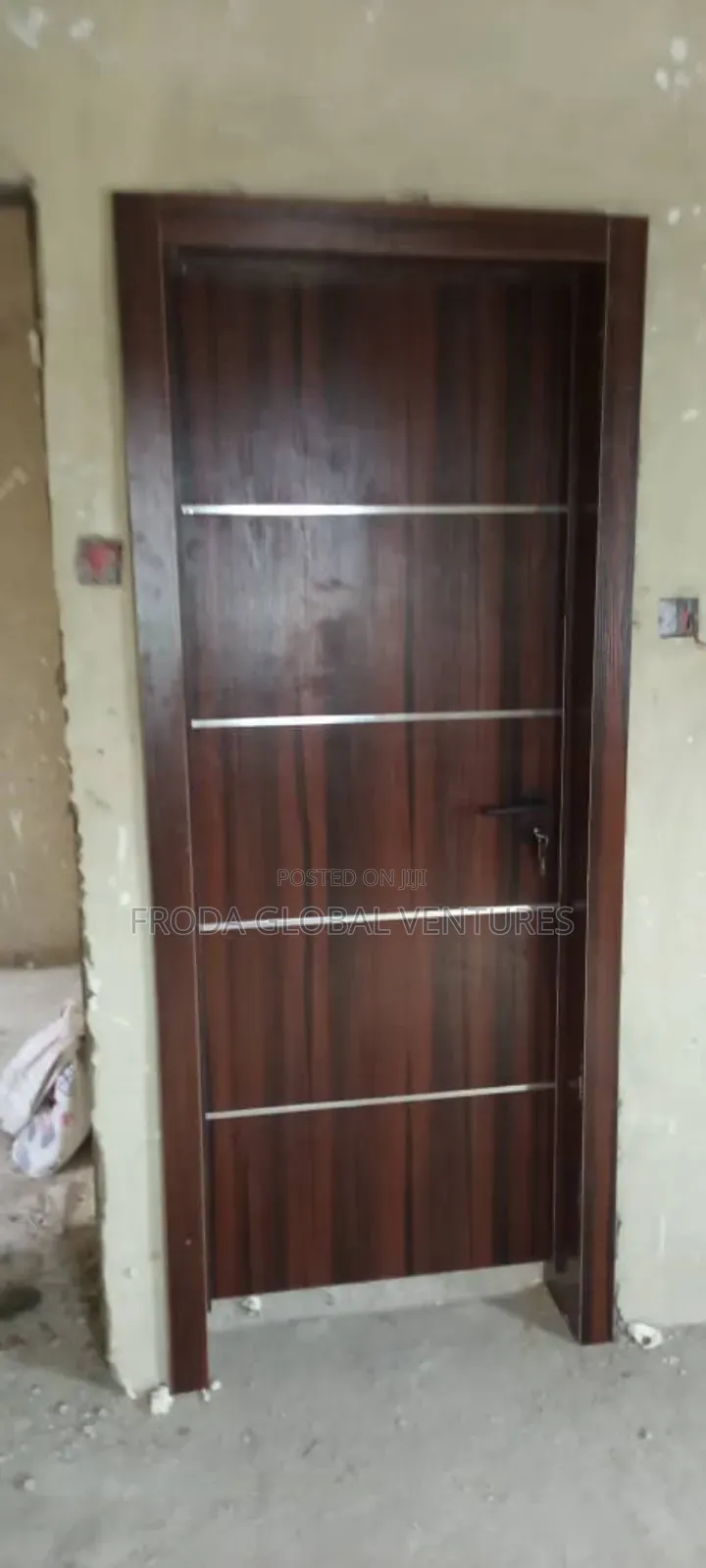 Hdf Plywooden Doors With Frames, Handles, Locks, Accessories. 3by7ft