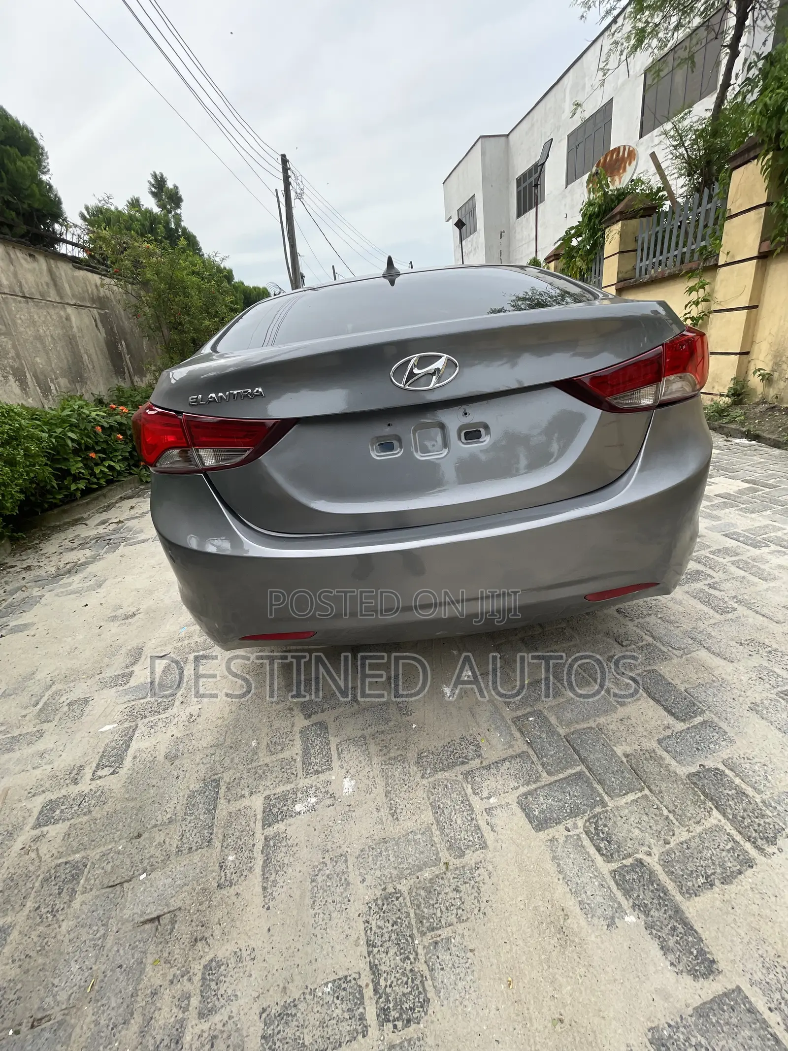 Hyundai Elantra 2010 Gray
