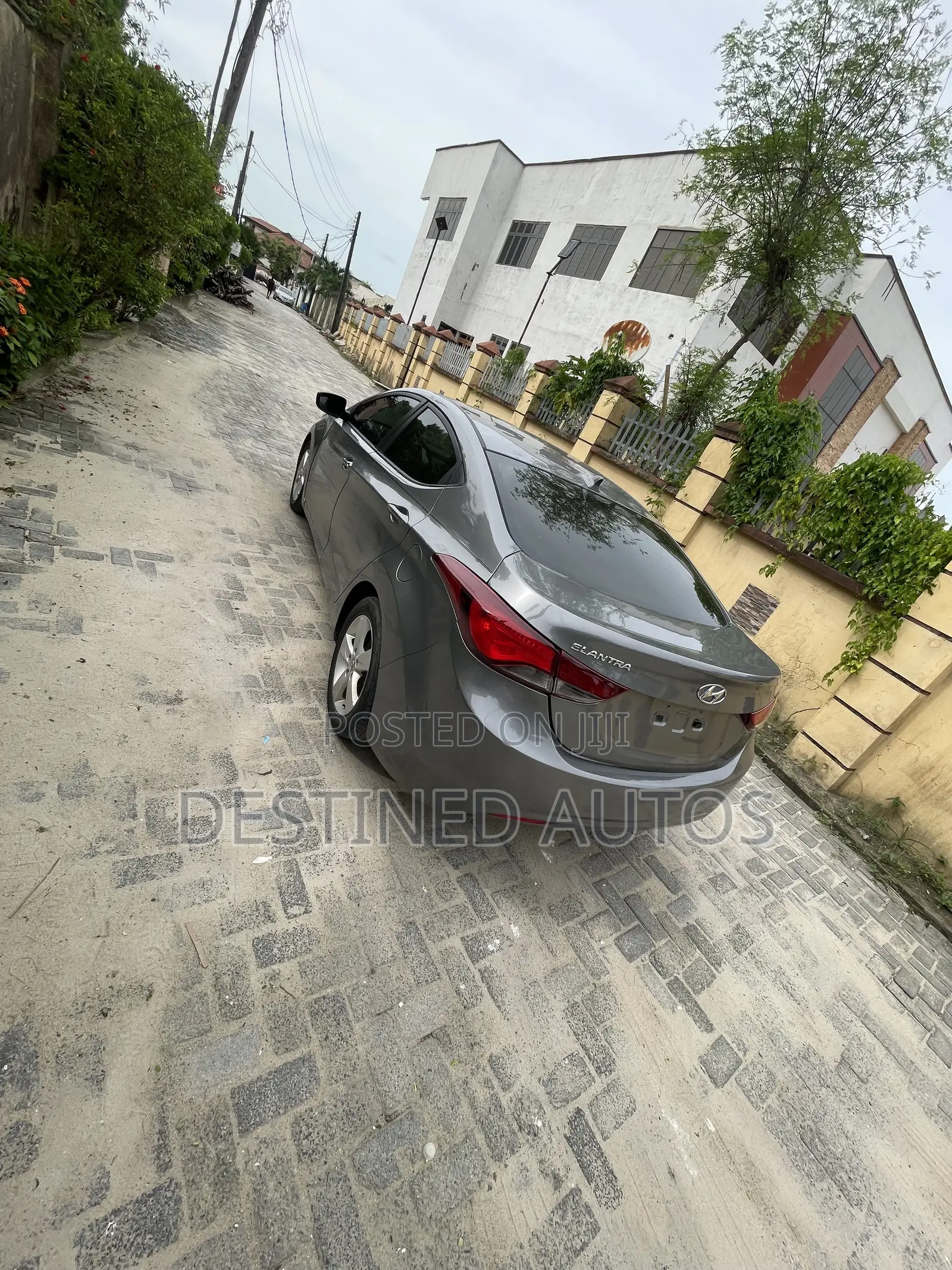 Hyundai Elantra 2010 Gray
