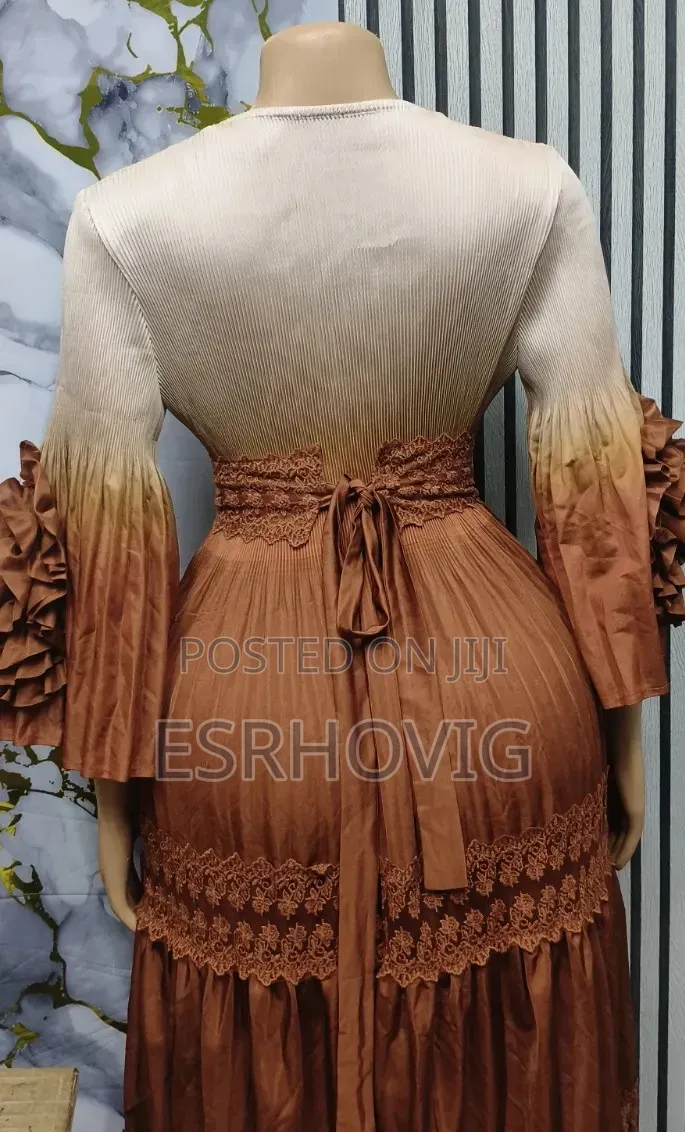 Trendy Midi Dress With Beaded Belt