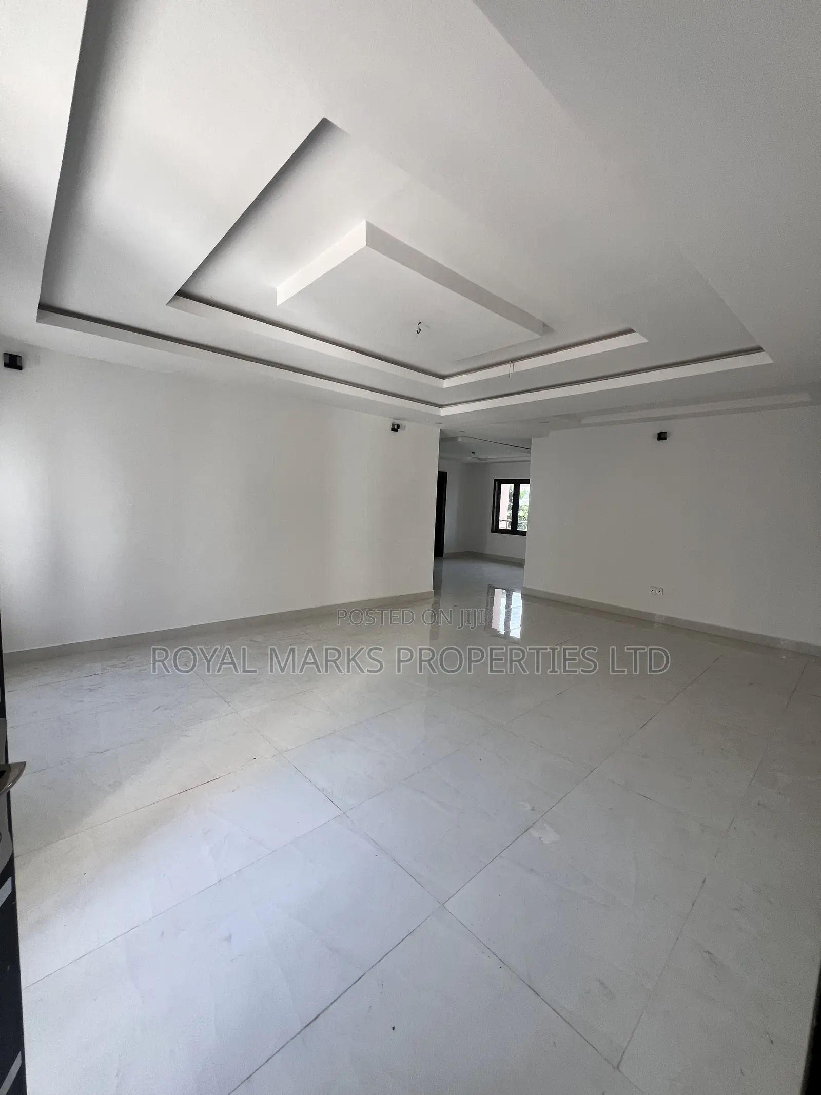 3bdrm Block of Flats in Katampe (Main) for sale